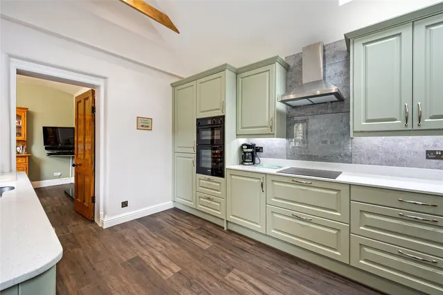 Springwood Road, Oakwood, LS8, photo 3