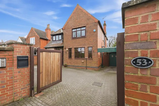 Bilton Road, Rugby, CV22, photo 2