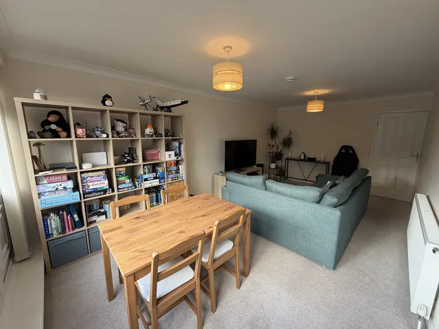 Whitworth Drive, Radcliffe on Trent, NG12, photo 3