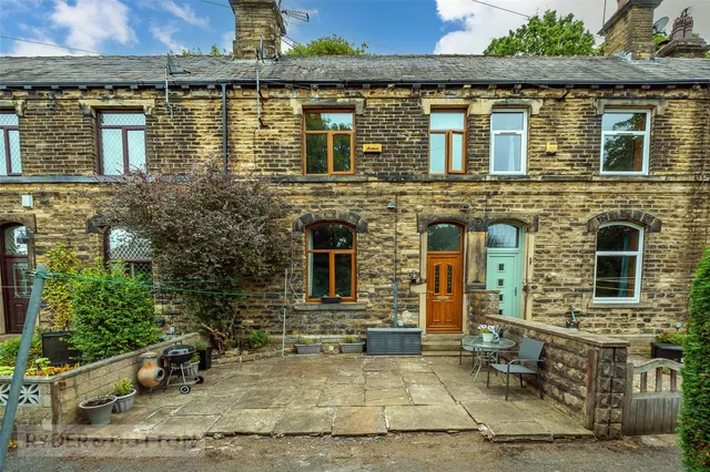 Spa Terrace, Fenay Bridge, HD8, photo 1