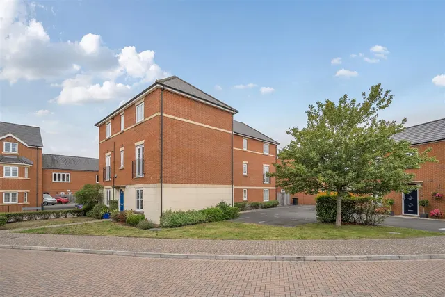Keepers Road, Devizes, SN10, photo 1