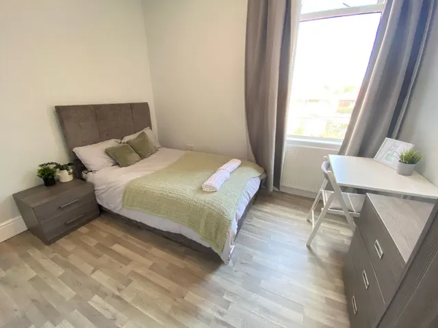 Brighton Road, Alvaston, photo 1