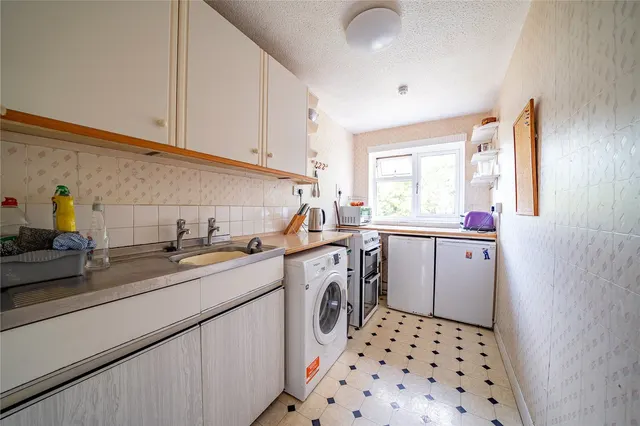 Turnberry View, Leeds, LS17, photo 3