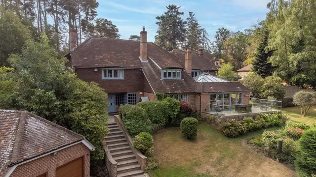 Red Shute Hill, Hermitage, Thatcham, Berkshire, RG18 9QH, photo 1