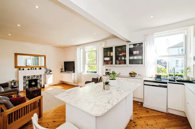 Photo 3 — Clarendon Villas, Hove