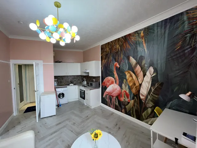 649 Duke Street, Glasgow, photo 1