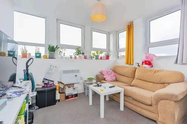 Photo 2 — Benbow Street, Sale, Greater Manchester, M33