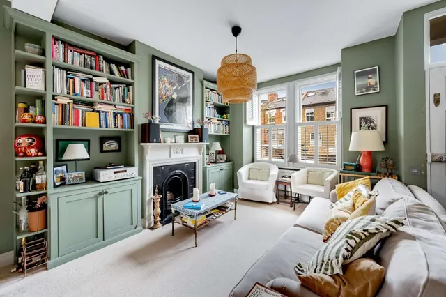 Priory Road, London, W4 5JA, photo 1