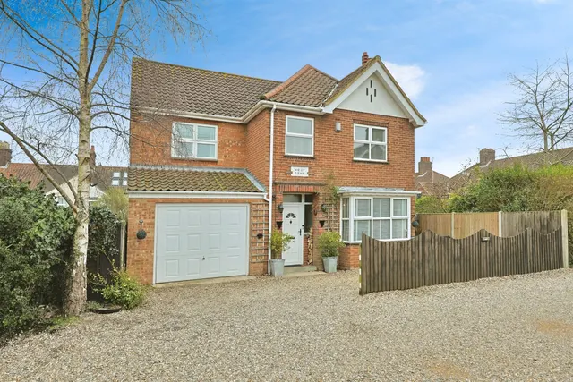 Park Road, Dereham, photo 1