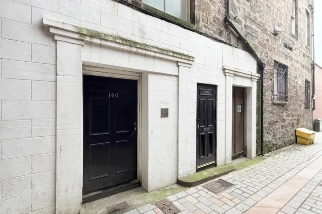 Photo 3 — High Street, Kirkcaldy, Kirkcaldy, KY1 1NW