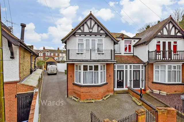 St. George's Road, Broadstairs, CT10, photo 1