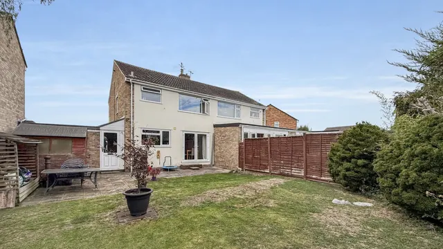 Chichester Park, Westbury, BA13, photo 2