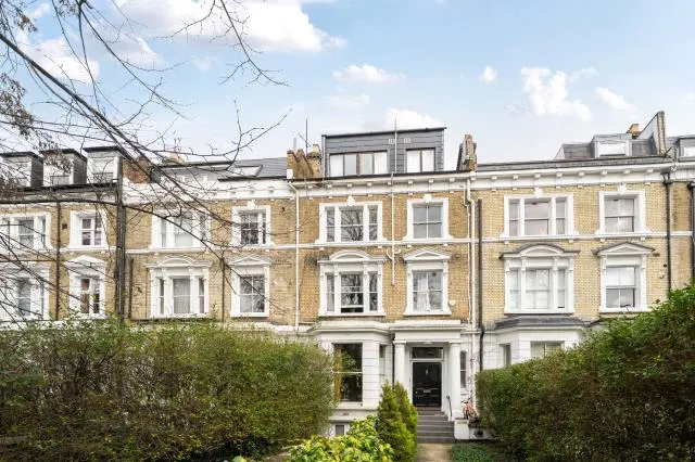 Elsham Road, London, W14, photo 1