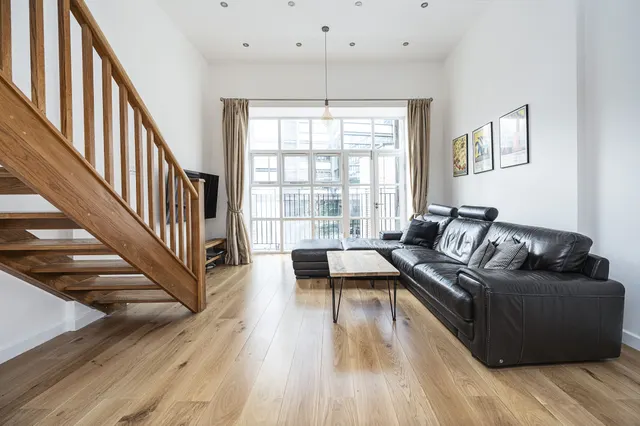 21 Imperial Hall, 104-122 City Road, London, photo 1