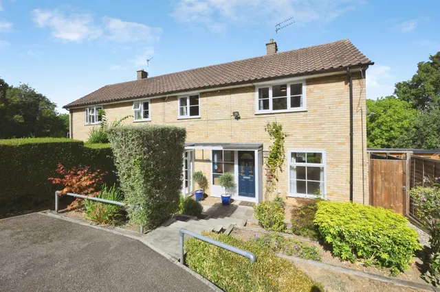 Knightsfield, Welwyn Garden City, photo 1