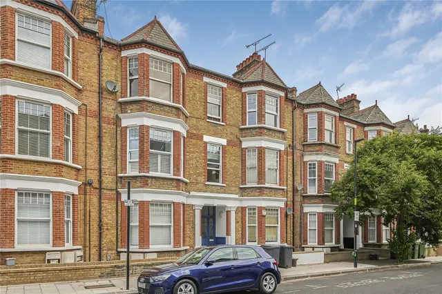 Elmhurst Street, London, SW4, photo 1
