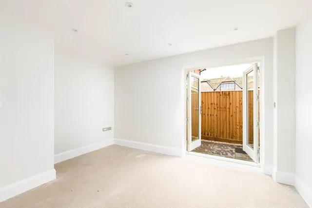 Polebarn Road, Trowbridge, BA14, photo 3
