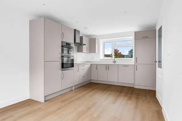 Gladstone Road, Dane End, SG12, photo 2