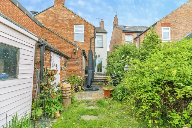 Hartwell Crescent, Leighton Buzzard, LU7, photo 2