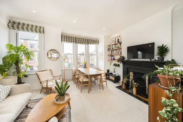 Prideaux Road, SW9, photo 1