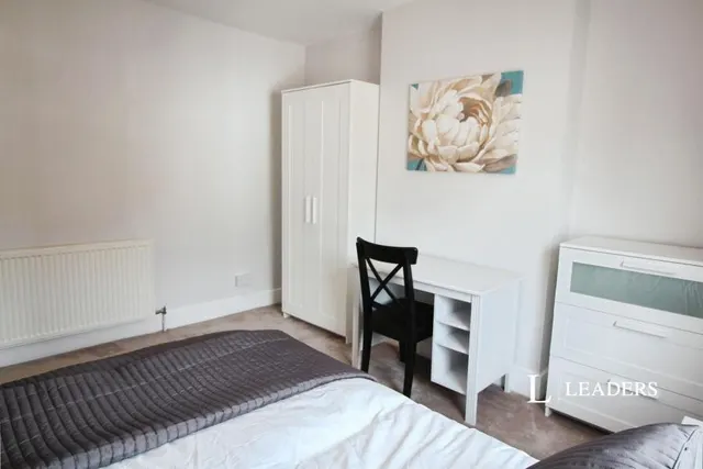 Winchester Road, Colchester, CO2, photo 2