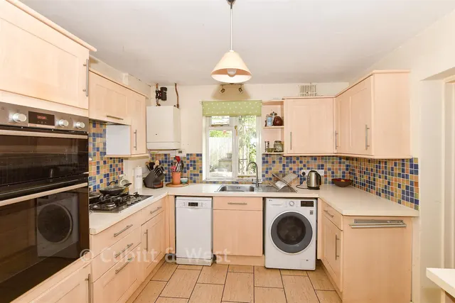 Woodcote Road, Forest Row, RH18, photo 3