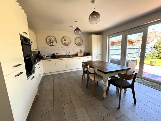 Bardolph Way, Huntingdon, PE28, photo 2