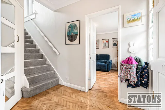 Photo 2 — Southway, Totteridge, London, N20 8DB