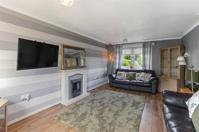 Alloway Drive, Kirkintilloch, G66, photo 2