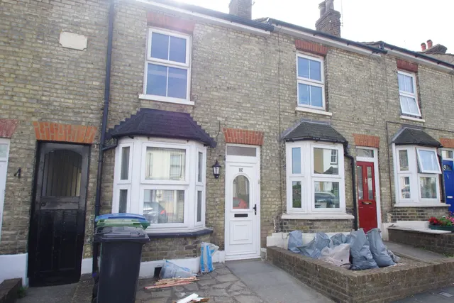 Watford, WD17, photo 1