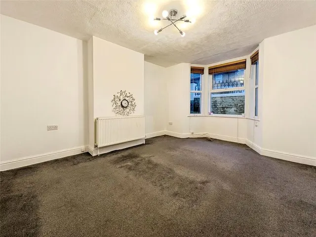 Broadway, Sheerness, Kent, ME12, photo 1
