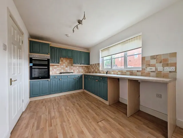 Photo 3 — Laxton Way, Peasedown St John