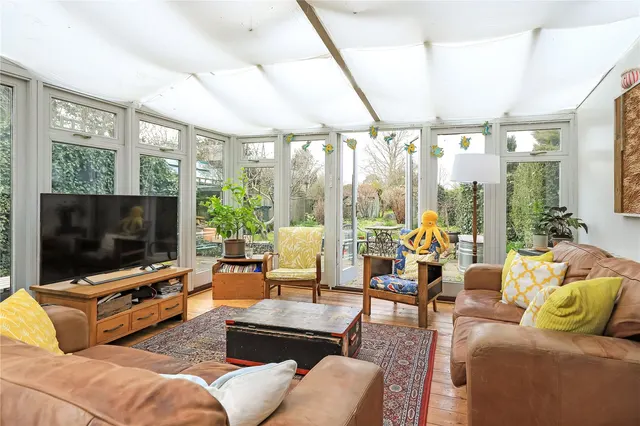 Photo 3 — The Borough, Downton, Salisbury, Wiltshire, SP5 3LX