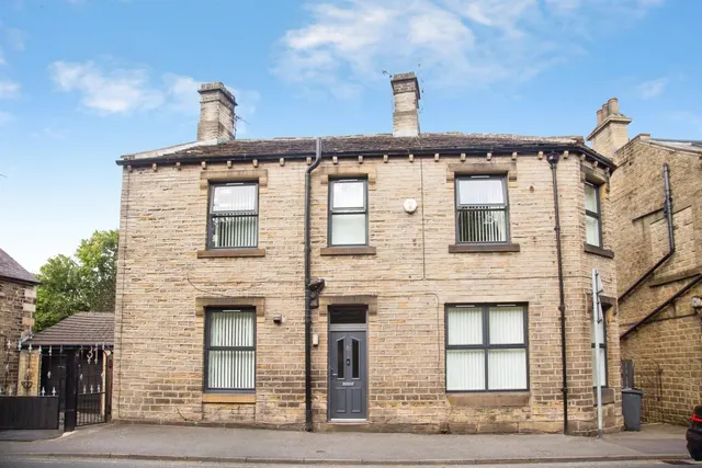 Eastgate, Honley, HOLMFIRTH, photo 1