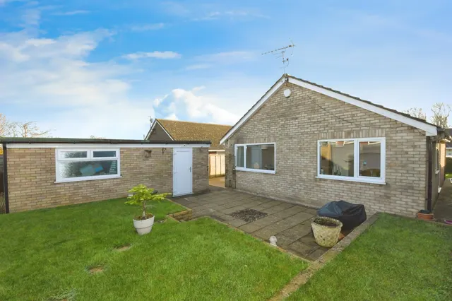 Photo 2 — Viking Way, Metheringham, LINCOLN