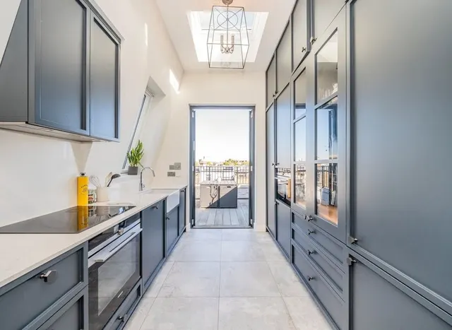 Radipole Road, Parsons Green, SW6, photo 2