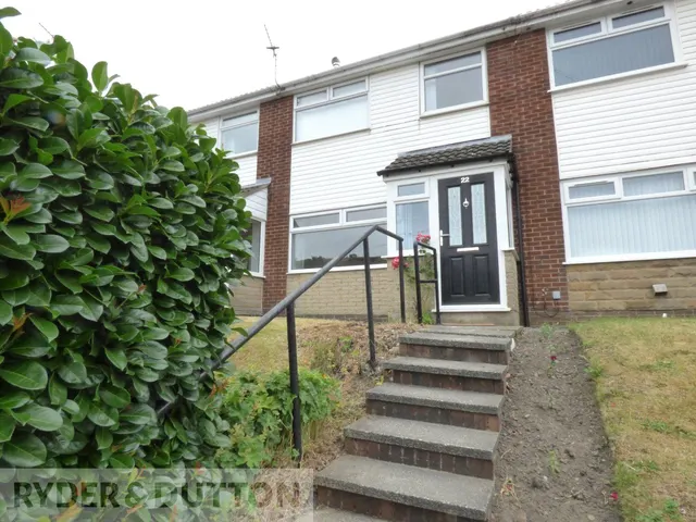 Cold Greave Close, Newhey, OL16, photo 1
