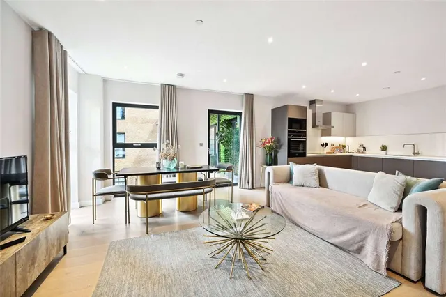 Ufford Street, London, SE1 8FF, photo 1