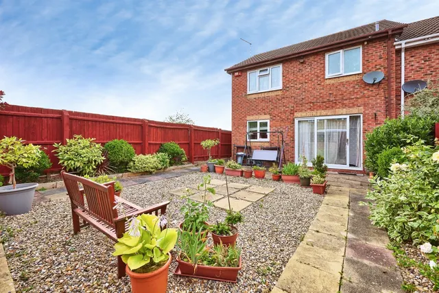 Nightingale Court Peterborough, PE4, photo 1
