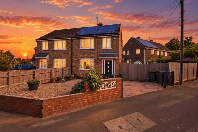 Clay Flat Lane, Rossington, DN11, photo 1