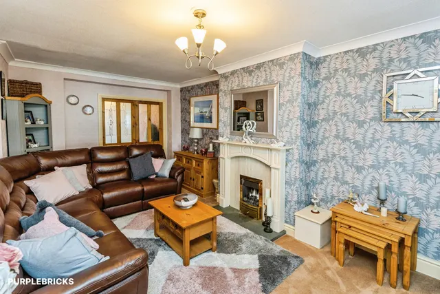 Richmond Road, Deeside, CH5, photo 2