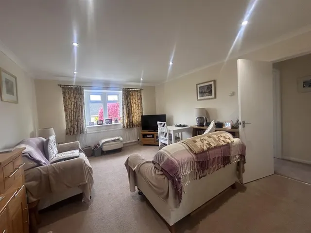 Photo 3 — Springfield Road, Wincanton, Somerset BA9 9DD