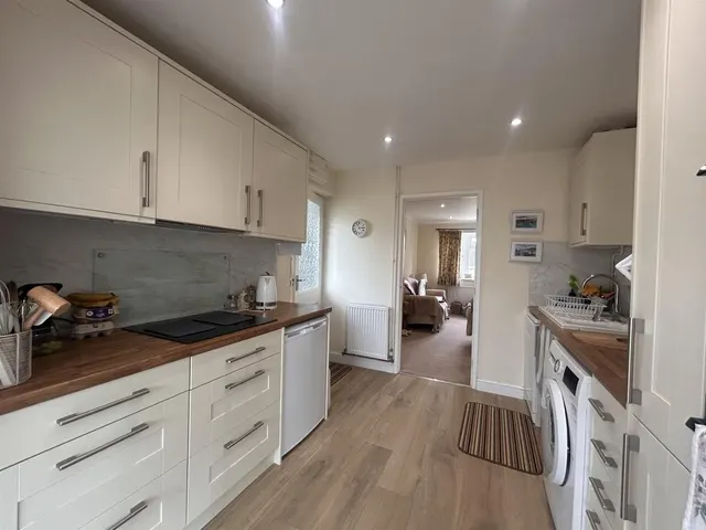Photo 2 — Springfield Road, Wincanton, Somerset BA9 9DD