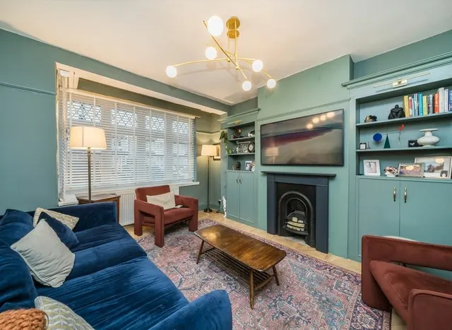 Photo 2 — Cranborne Avenue, Surbiton, KT6