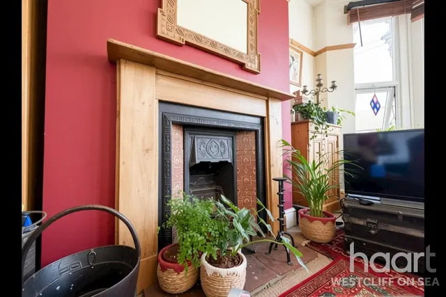 Richmond Avenue, Westcliff-On-Sea, SS0, photo 3