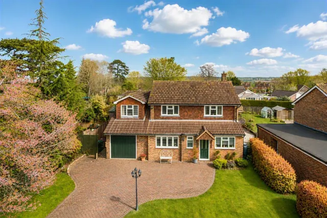 Elmleigh, Midhurst, GU29, photo 1
