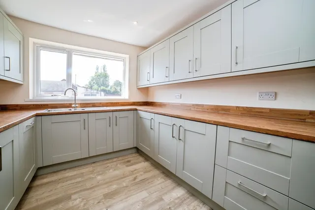 Photo 3 — Oaks Farm Lane, Calow, Chesterfield, Derbyshire, S44