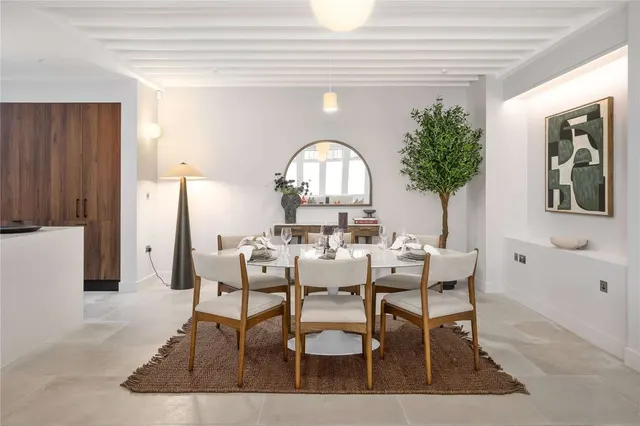 Dilke Street, London, SW3 4JE, photo 1