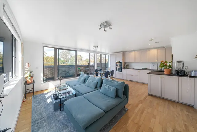 Norwood Road, London, SE24, photo 1