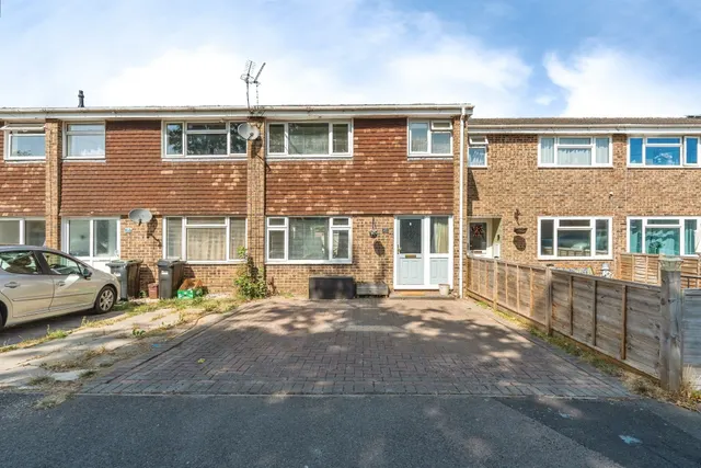 The Croft, Calmore, SOUTHAMPTON, photo 1